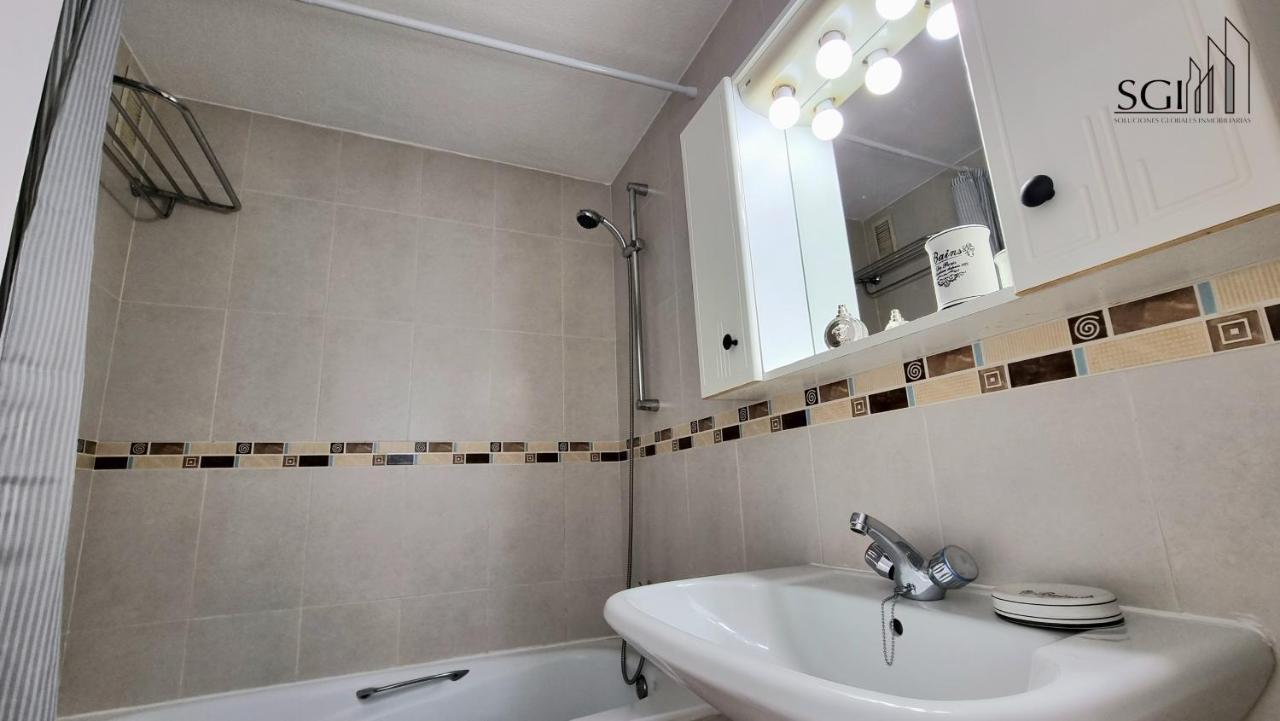 Magnifico Y Acogedor Apartamento- Wifi- A 5 Minutos De La Playa Finestrat Ngoại thất bức ảnh